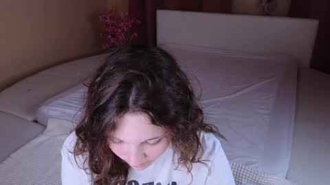 Lea online show from 02-28-26, 06:53