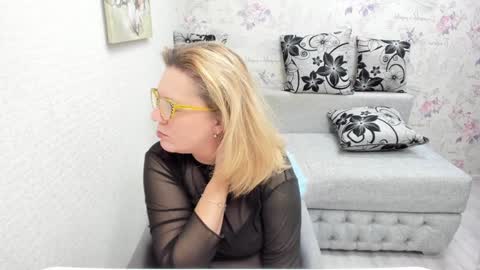 Lea online show from 01-21-25, 07:17