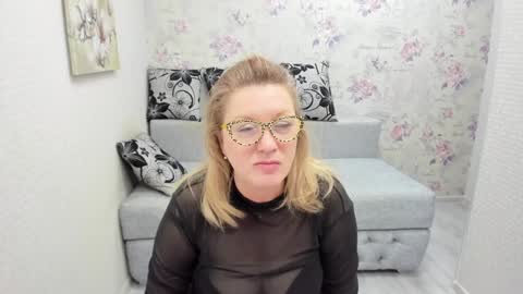 Lea online show from 02-02-25, 11:08