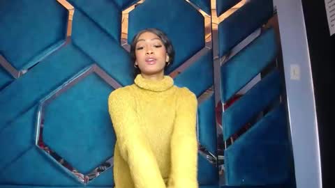 lea sewwtly online show from 12-15-25, 01:15