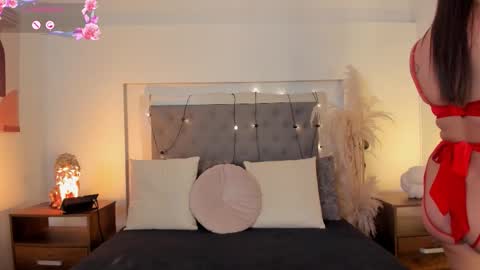 lea_walkerr online show from 02-02-26, 07:34