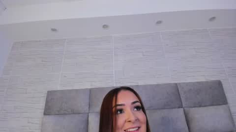 lea_walkerr online show from 07-22-26, 07:16