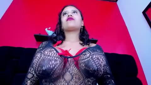 Leah online show from 12-19-24, 06:01