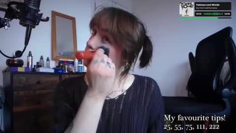 leah_lust_ online show from 10-16-25, 01:12