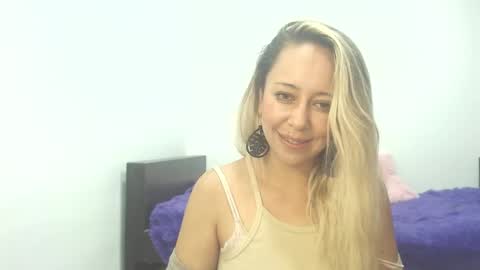 leah_susman online show from 09-11-25, 02:00