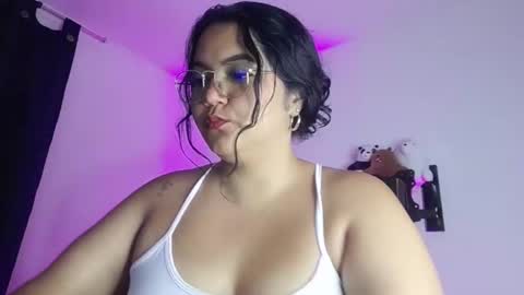 Snapshot of leah_yuah chatting on 02-23-25, 06:07 AYSHELL online show from 02-23-25, 06:07