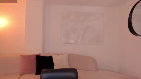 leahnovac online show from 10-28-25, 11:14