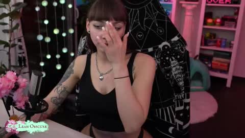 Leah online show from 03-10-26, 08:58