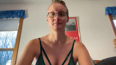 Lee online show from 03-23-26, 01:37