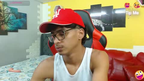 Snapshot of leam_1 chatting on 03-15-26, 11:22 leam_1 online show from 03-15-26, 11:22