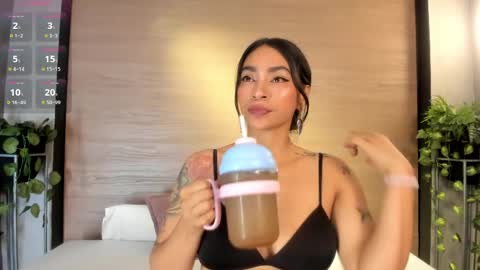 Hey Im Lea online show from 06-07-26, 12:20