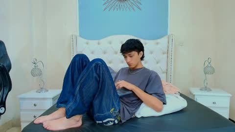 Lean online show from 04-07-26, 04:18