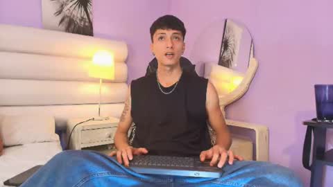 Lean online show from 06-10-26, 02:49
