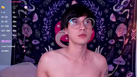 Snapshot of leaneseb chatting on 02-14-25, 08:15 leaneseb online show from 02-14-25, 08:15