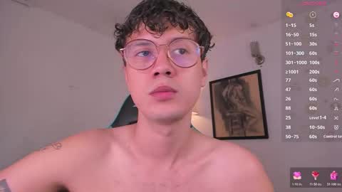 Snapshot of leaneseb chatting on 11-09-25, 08:07 leaneseb online show from 11-09-25, 08:07