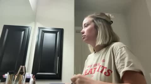 leanneluxecouple online show from 09-11-25, 10:26