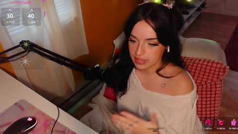 Lea Ray Pie online show from 10-10-25, 08:52