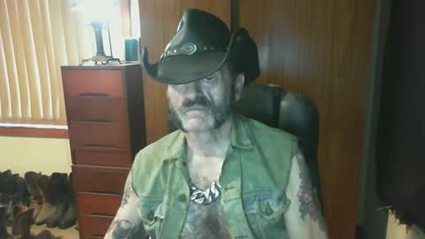 leathergreaser online show from 03-23-26, 08:57