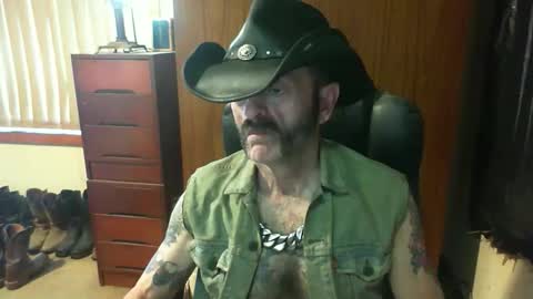 leathergreaser online show from 04-12-26, 01:54