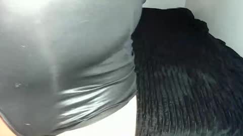 Snapshot of leatherman31 chatting on 11-09-25, 07:01 leatherman31 online show from 11-09-25, 07:01