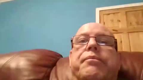 leatherpants68 online show from 11-04-25, 05:01