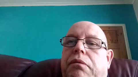 leatherpants68 online show from 04-19-26, 05:34