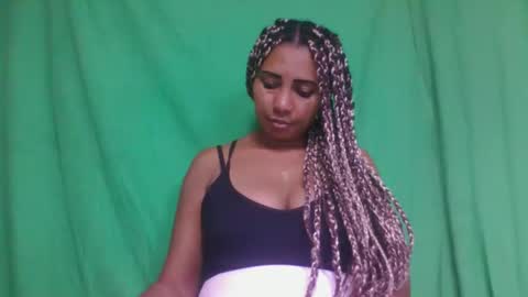 leatiana online show from 02-15-26, 11:19