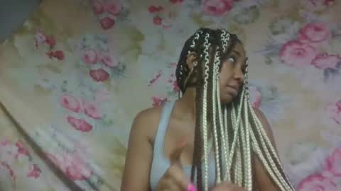 leatiana online show from 04-22-26, 03:09