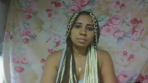 leatiana online show from 04-26-26, 05:49