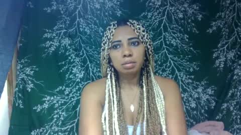 leatianaa online show from 07-04-26, 09:37
