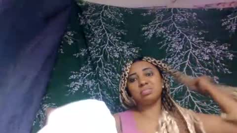 leatianaa online show from 07-19-26, 07:01