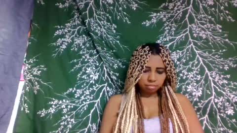 leatianaa online show from 07-22-26, 06:05
