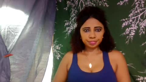 leatianaa online show from 07-25-26, 08:06