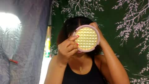 leatianaa online show from 07-26-26, 04:36