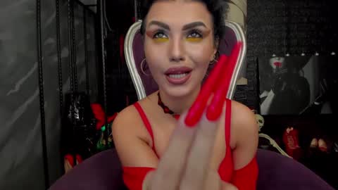 Lea online show from 02-07-25, 12:31