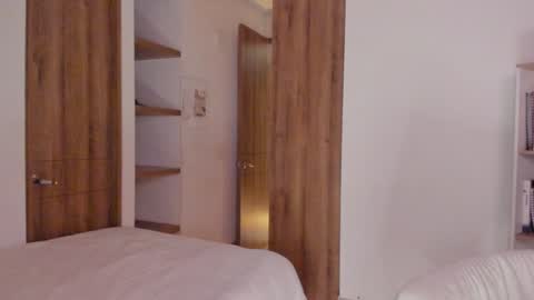 Dani  online show from 01-17-25, 03:55