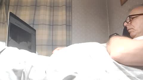 Snapshot of lechertachatte4444 chatting on 01-28-25, 02:00 lechertachatte4444 online show from 01-28-25, 02:00