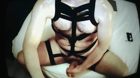 Snapshot of lechiffre1205 chatting on 12-30-24, 02:31 Michel online show from 12-30-24, 02:31