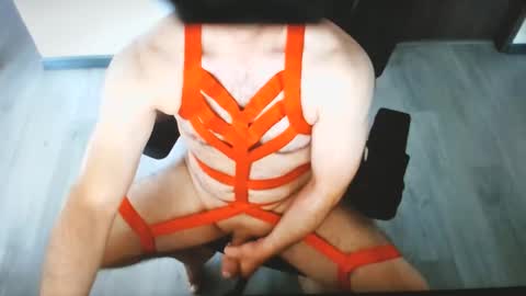 Snapshot of lechiffre1205 chatting on 01-04-25, 10:13 Michel online show from 01-04-25, 10:13