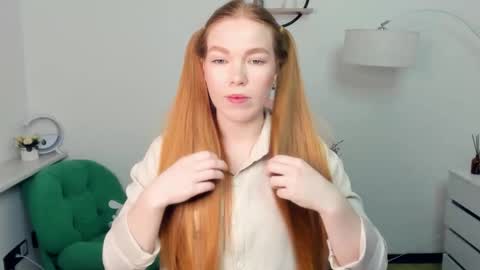 Snapshot of ledacopus chatting on 12-02-25, 07:31 Lilly online show from 12-02-25, 07:31