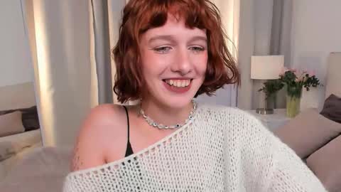 Snapshot of leelooyolo chatting on 10-14-25, 03:46 leelooyolo online show from 10-14-25, 03:46