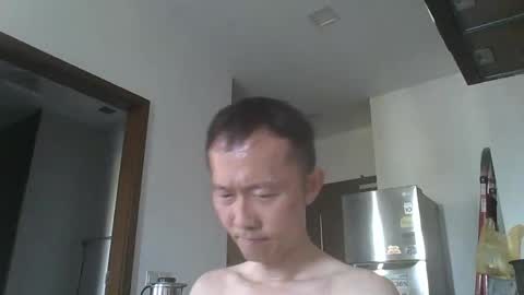 Snapshot of leeminhao chatting on 10-05-25, 02:10 leeminhao online show from 10-05-25, 02:10