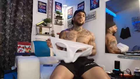 leenar_key online show from 10-03-25, 03:42