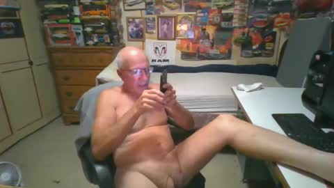 leezamm1132 online show from 04-22-26, 02:25