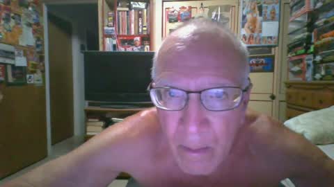 leezamm1132 online show from 06-12-26, 02:32