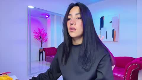 Leia.  online show from 01-28-25, 11:17