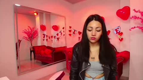 Leia.  online show from 02-17-25, 11:13