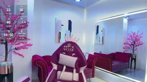 Leia.  online show from 09-26-25, 11:14