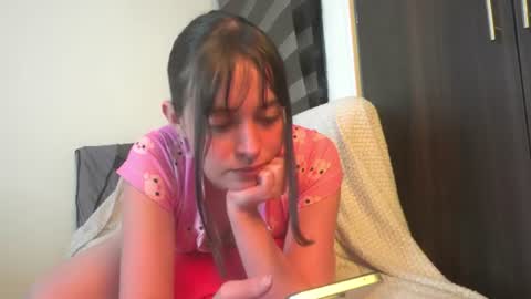 Leah online show from 07-24-26, 12:41