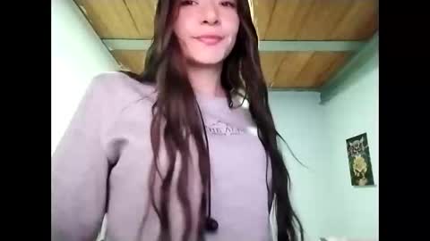 Snapshot of leiamoon7 chatting on 06-02-26, 06:32 L E I A online show from 06-02-26, 06:32